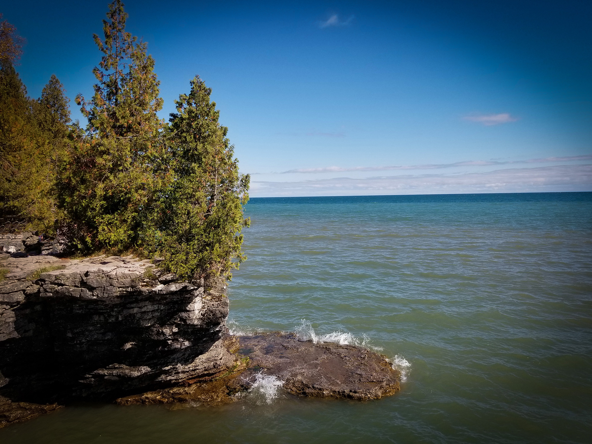 Shoreline at Cave Point County Park. Door County, Wisconsin