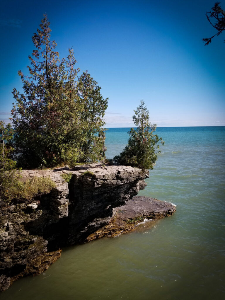 Shoreline at Cave Point County Park. Door County, Wisconsin
