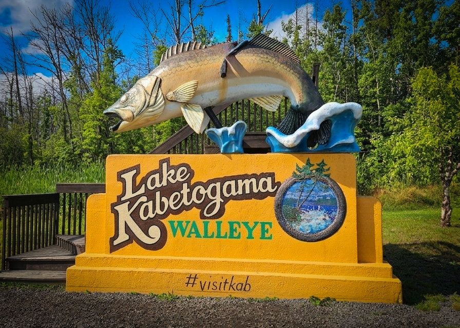 Minnesota Roadside Attractions - Lake Kabetogama Walleye Statue